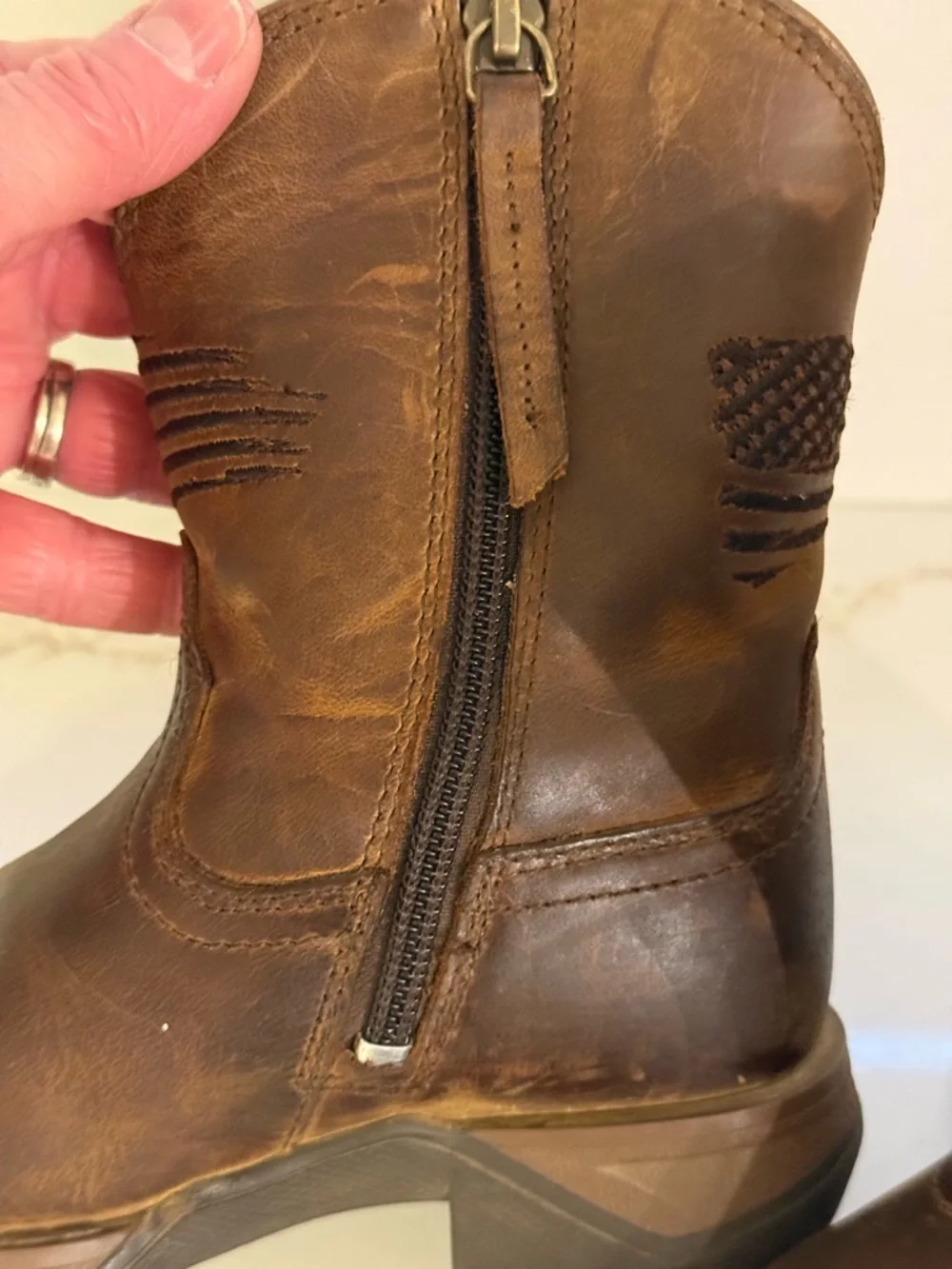 Ariat Brown Leather Western Pull-On Work Boot Kids size 9